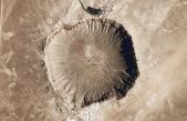 Un gigante cráter en los mapas de Google alarma a los cazadores de ovnis y a los medios británicos