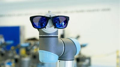 Cobots: el uso del robot colaborativo para acabar con la ceguera