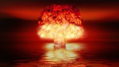 ¿Qué pasaría si la bomba nuclear más potente explotara en la fosa de las Marianas?