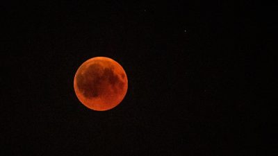 Así será el eclipse lunar del 19 de noviembre, el más largo del siglo