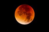 Todo lo que necesitas saber para ver el eclipse total de luna del viernes 27 de julio, el más largo del siglo