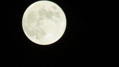 Ciudad china pondrá en órbita una ‘Luna artificial’ para iluminar sus calles