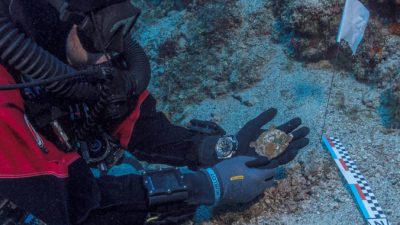 Pieza faltante del Mecanismo Anticitera encontrado en el fondo del Mar Egeo