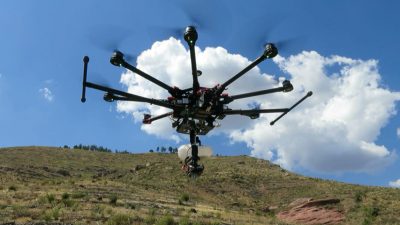 El dron que es capaz de reforestar 100.000 árboles en sólo 5 horas