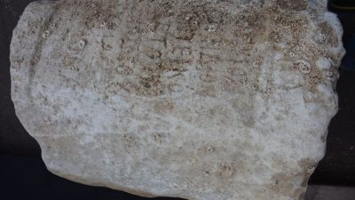 Arqueólogos Subacuáticos de Israel hallaron un insólito artefacto