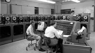 UNIVAC, la computadora que inspiró a Asimov