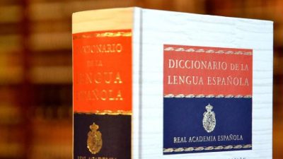 Real Academia Española pone freno al lenguaje inclusivo