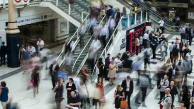 Esta tecnología de vigilancia permite identificar a una persona sin ver su cara