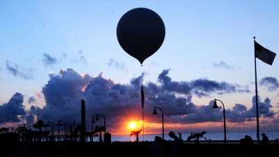 Cómo manipular el clima con ‘crowdfunding’ y un montón de globos