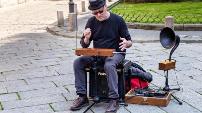 Theremin: el primer instrumento de música electrónica cumple 100 años