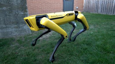 Los perros robot de Boston Dynamics ya saben remolcar un camión