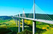 Viaducto de Millau: 400 millones de euros por la tranquilidad de un pueblo