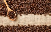 El consumo habitual de café se asocia con menor riesgo de caídas en mayores