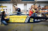 U-M se enfrenta en la competencia mundial de coches solares en Australia con ‘Electrum’