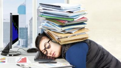 La lucha contra los efectos del exceso de trabajo en Japón