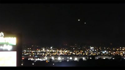 Tres objetos brillantes fueron vistos sobrevolando la ciudad de Las Vegas