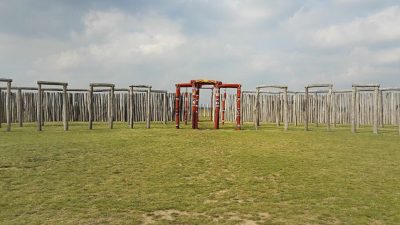 Revelan vínculos entre Stonehenge y un ‘primo’ alemán de madera