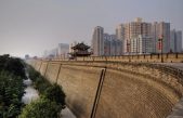 Detectan extrañas partículas subatómicas al interior de una muralla en China, construida hace 650 años