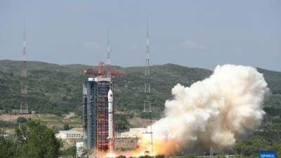 China lanza cuatro nuevos satélites al espacio