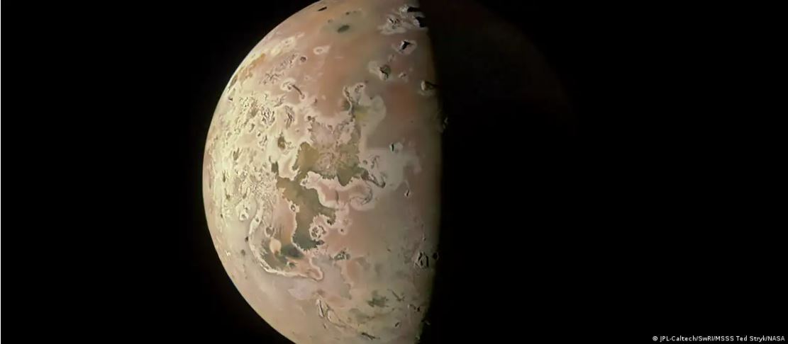 Lunas de Júpiter tienen volcanes activos desde su origen