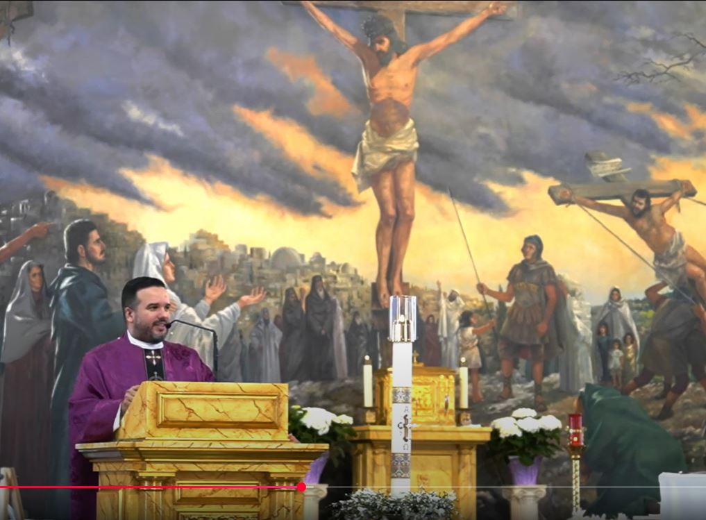 Un año de su partida, un legado eterno.